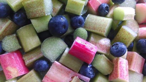 rhubarb crisp ingred